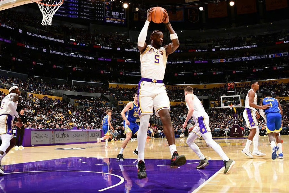 Se, 湖人三大引, 的湖人 Se, 湖人三大引, 的湖人