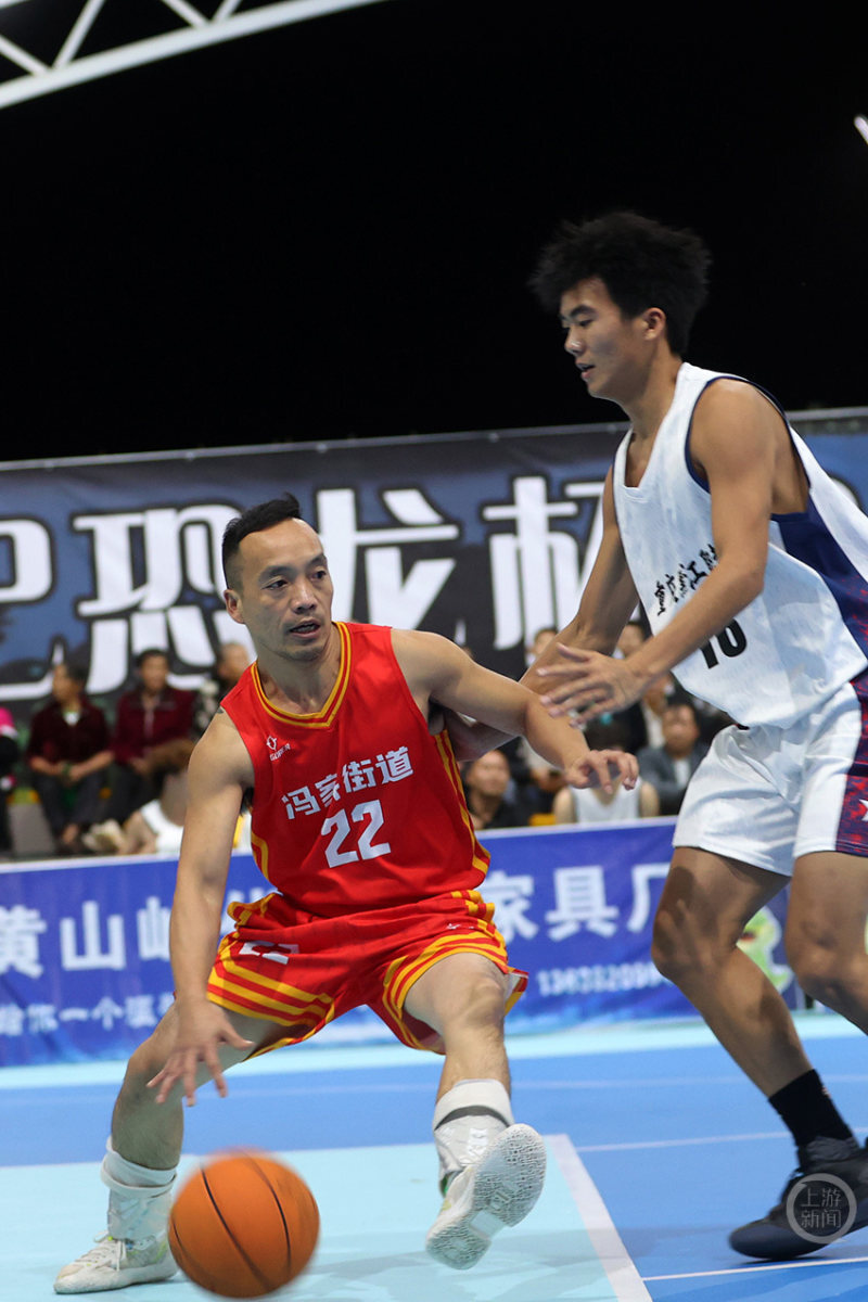 又为乡村体, DZ, 的角逐 又为乡村体, DZ, 的角逐